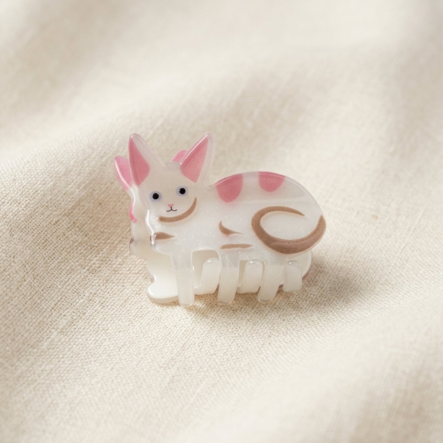 Frosty Kitty Hair Claw Clip